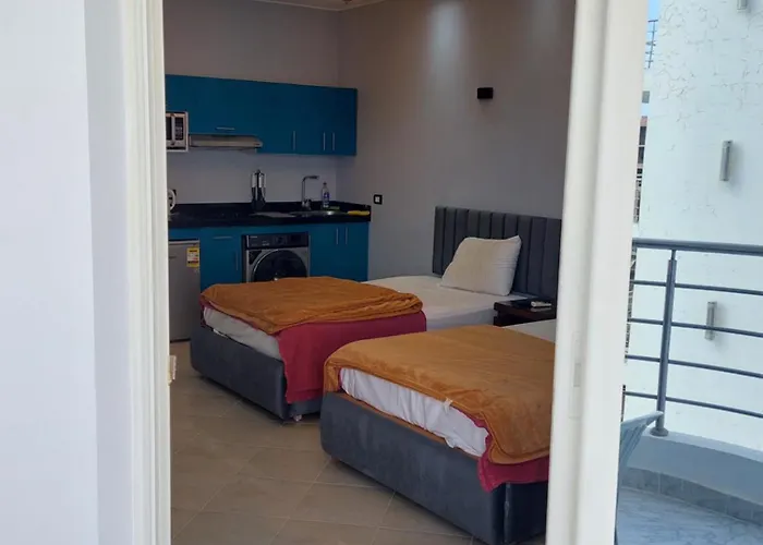 Diamond Apartment *